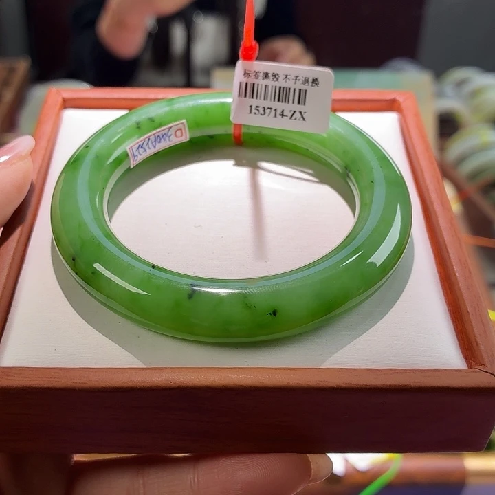 和田玉未镶嵌手镯52 54.55