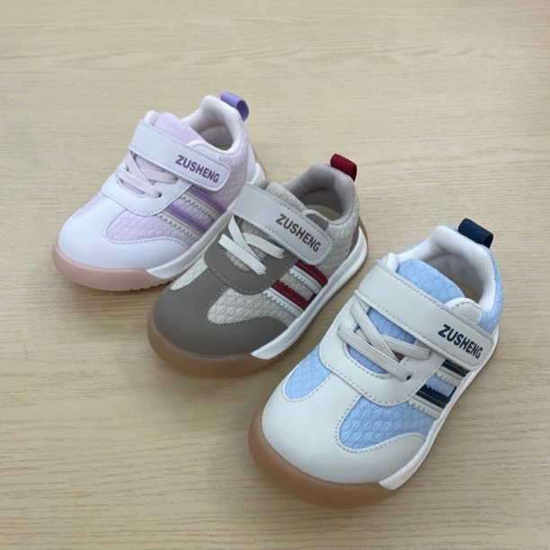 足圣秋款1-3岁儿童婴童运动鞋透气橡胶防滑潮流舒适质量好登山鞋