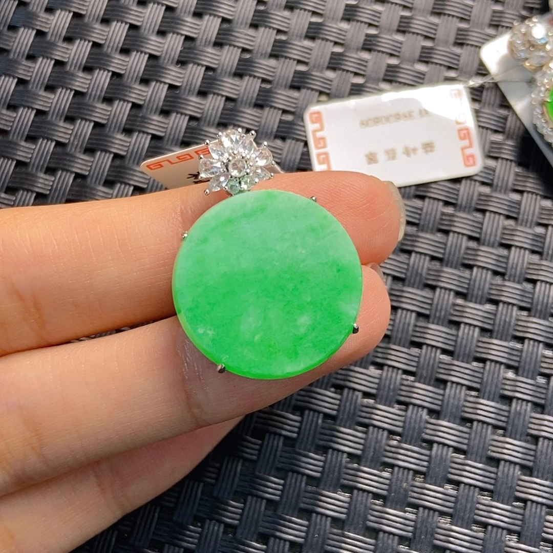 翡翠银S925镶嵌颈饰