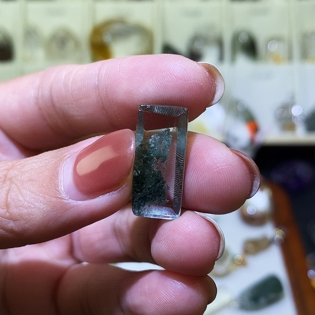 水晶吊坠(不含链)未镶嵌泰****）