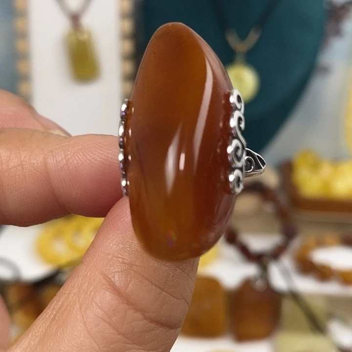 未镶嵌蜜蜡裸石戒指