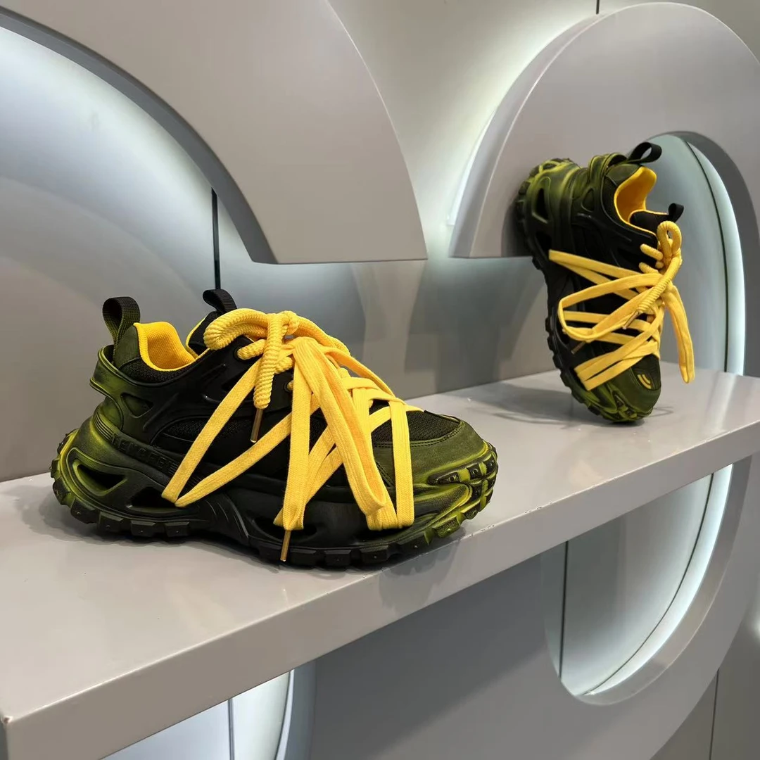 2025秋季新款时尚百搭潮流厚底舒适增高个性运动休闲男鞋（皮鞋码）