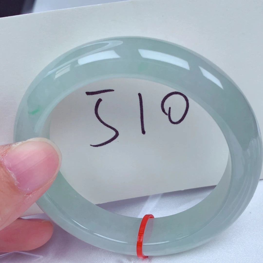 翡翠未镶嵌手镯翡翠