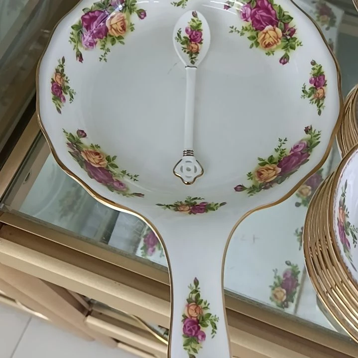 一****a把手盘圈金咖啡勺各一个