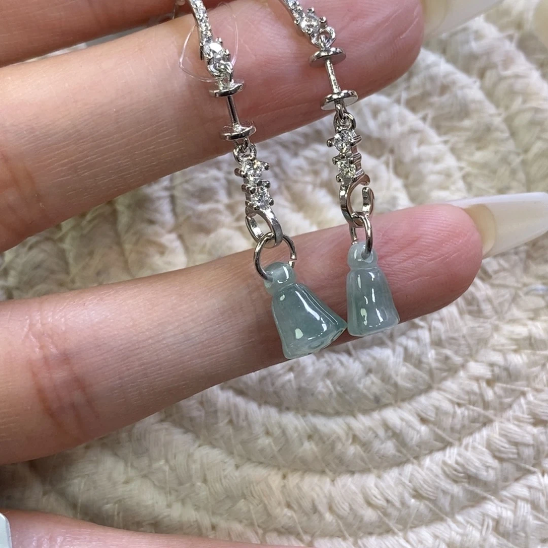 颈饰银S925镶嵌翡翠15802