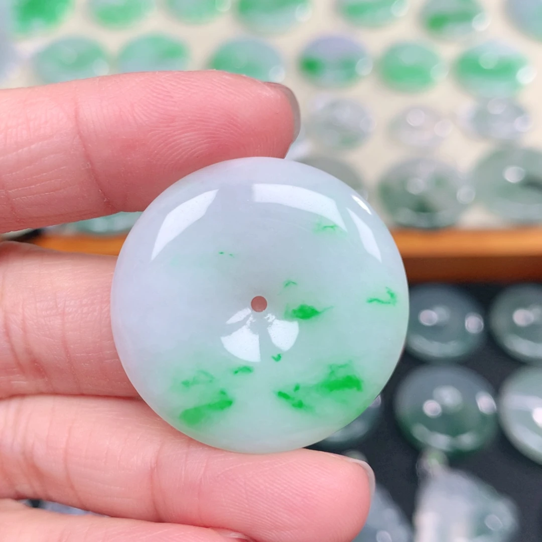 翡翠未镶嵌颈饰32-5.6