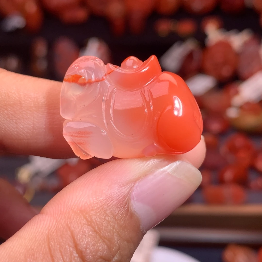 南红玛瑙未镶嵌珠宝半成品唐马1