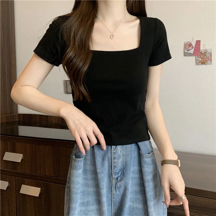 大方领正肩短袖t恤洋气女夏季辣妹修身百搭性感纯欲甜美可爱风