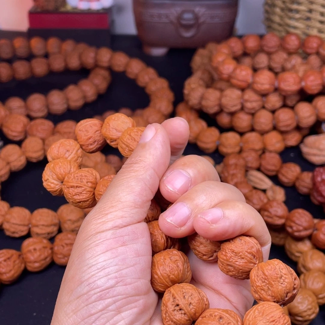 小***博文玩核桃手串秋子