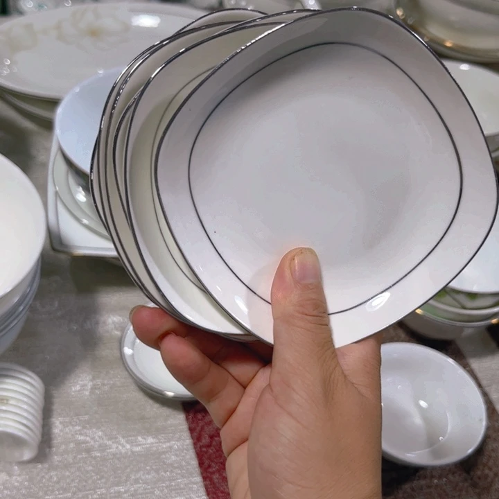 瓷4.5寸碟六个微瑕