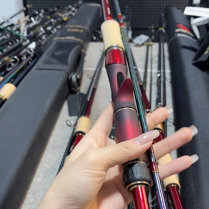 曹***三碳素3.8m精品路亚1702枪