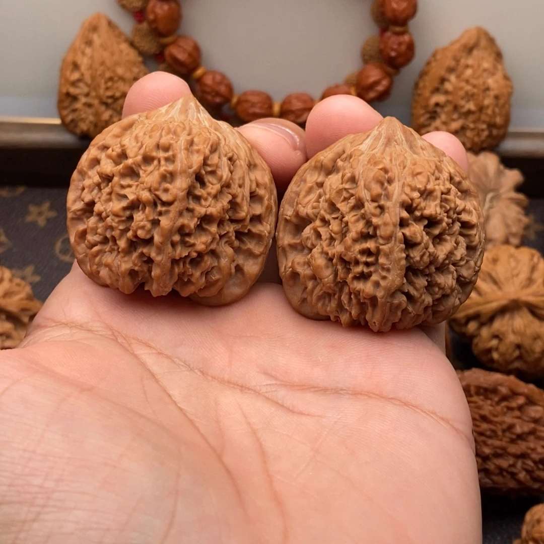 爱***儿文玩核桃吊坠41满天星