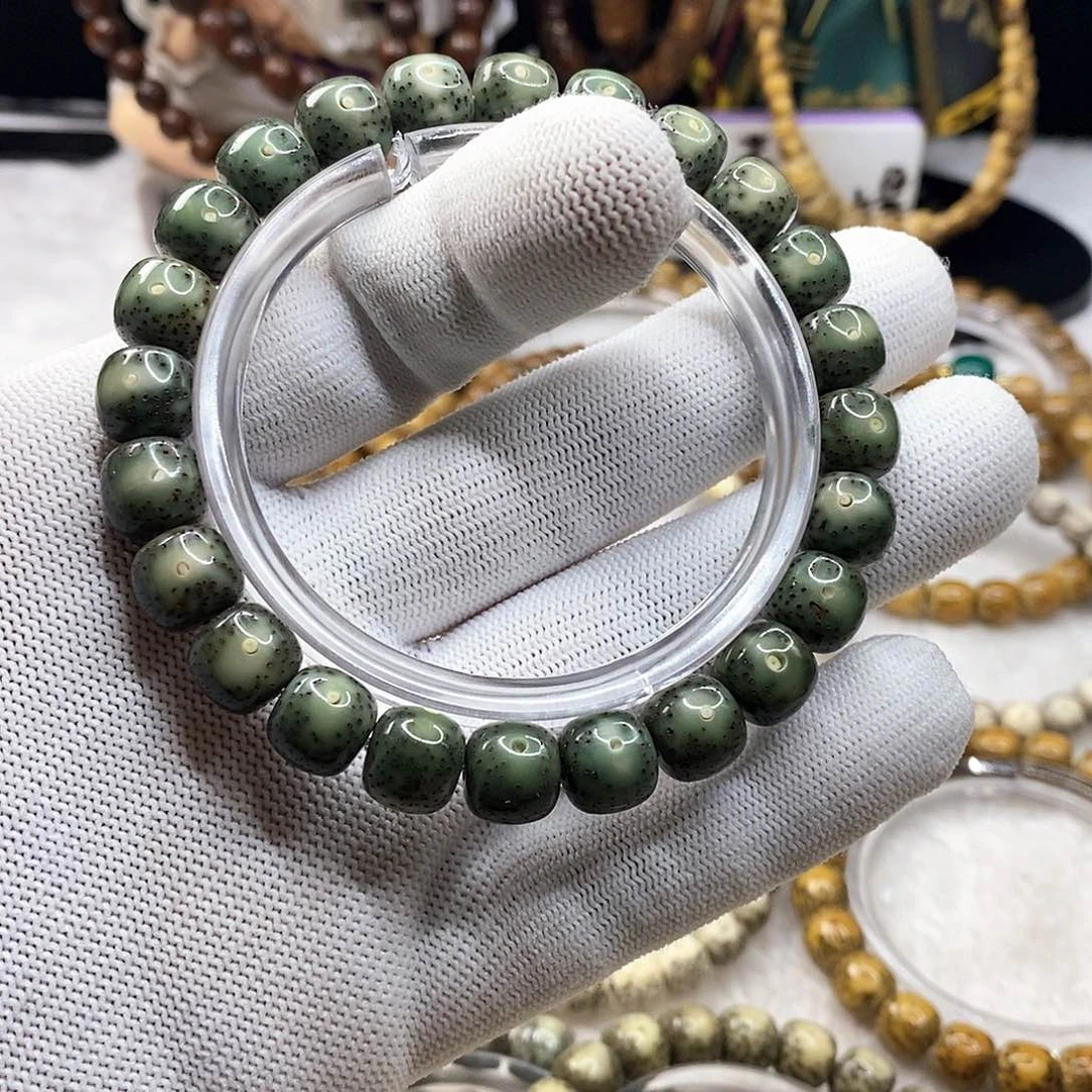 星月菩提手串鲸***丶小绿绿