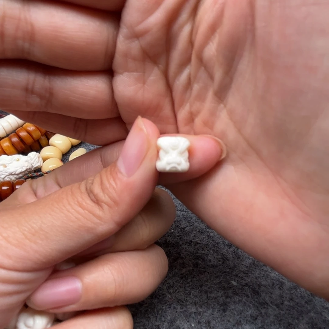 手串/手链鹿骨人工养殖驼骨44