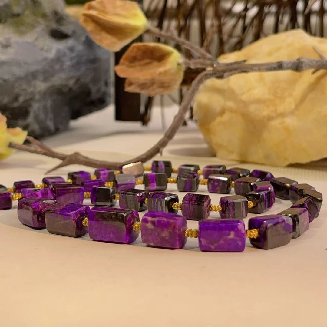 舒俱来夹层红丝绒微塔项链18k/45cm/4mm+/AZB4284（红云）