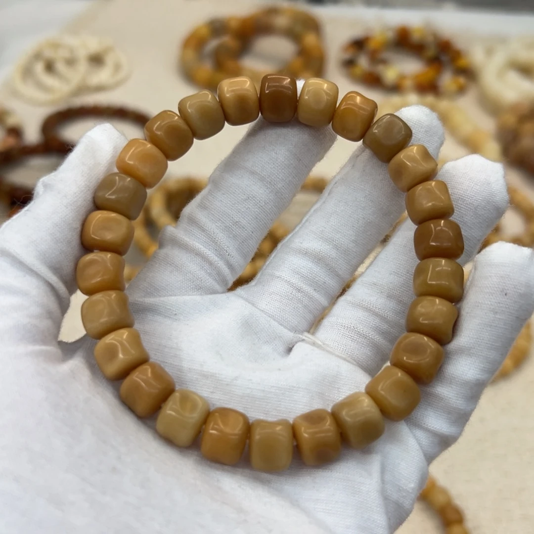 菩提根/象牙果吊坠11干磨树王驼骨088