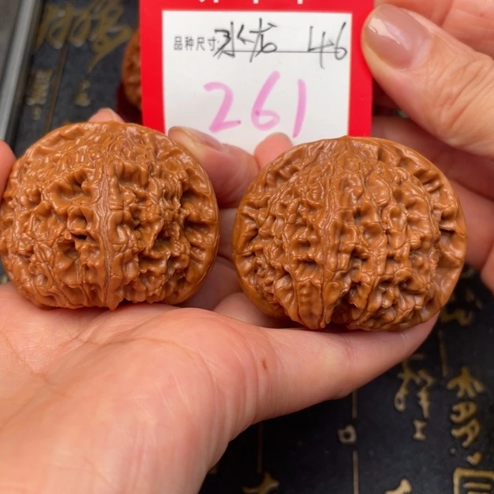 吊坠桃核文玩的好
