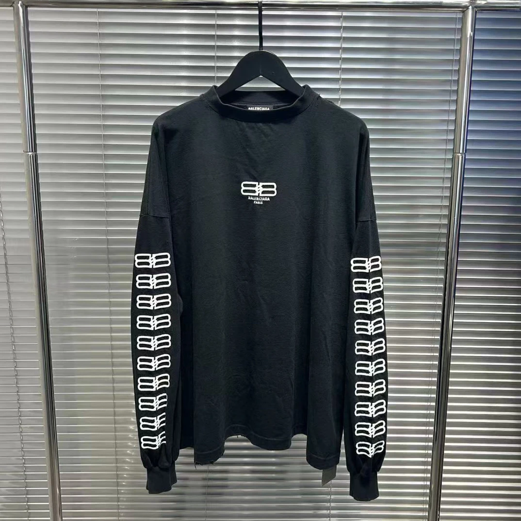 未使用 Balenciaga/巴黎世家 爆款胸前手臂双b刺绣卫衣/2号