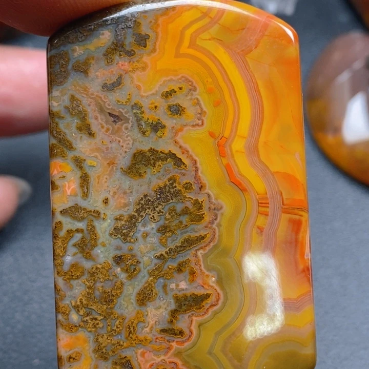 玛瑙/玉髓颈饰未镶嵌楚****e