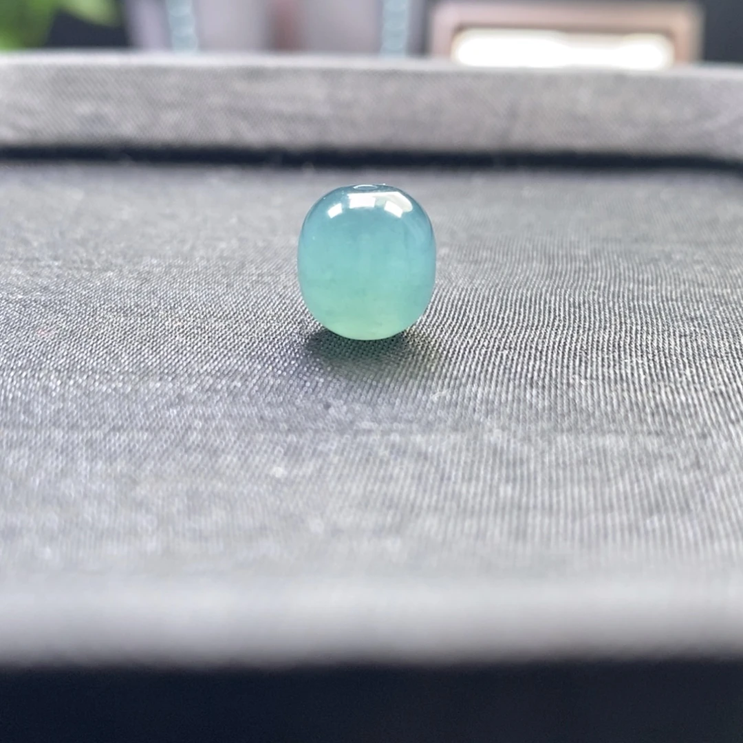 翡翠未镶嵌手链卡10左右老型珠