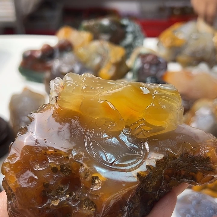 未镶嵌颈饰玛瑙/玉髓