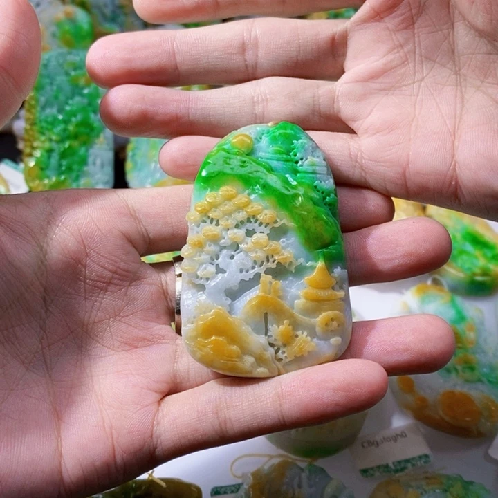 未镶嵌定制翡翠宏*翡翠