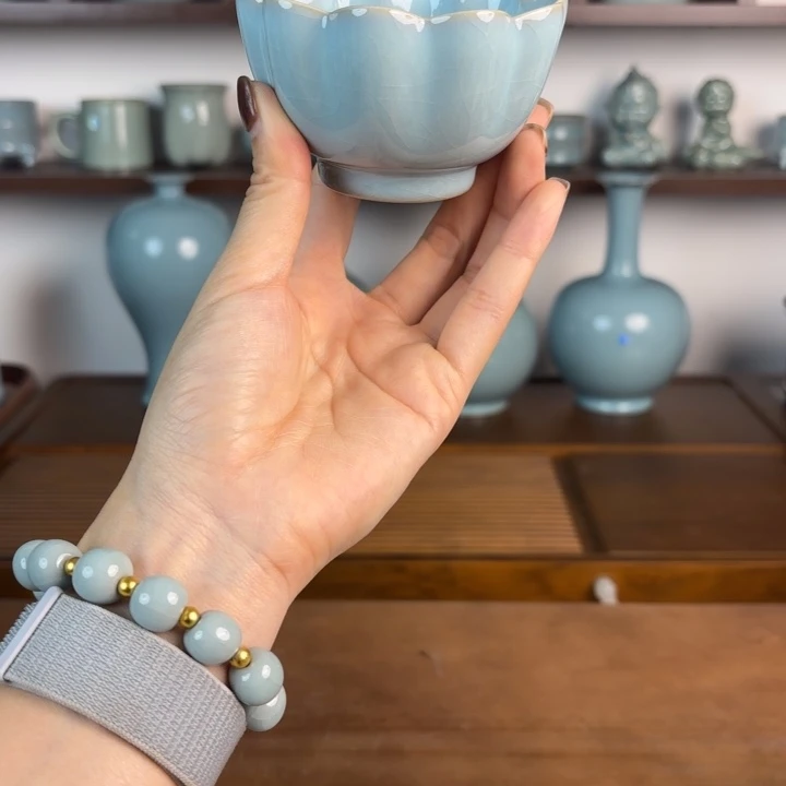 新粉福利莲花杯微微瑕