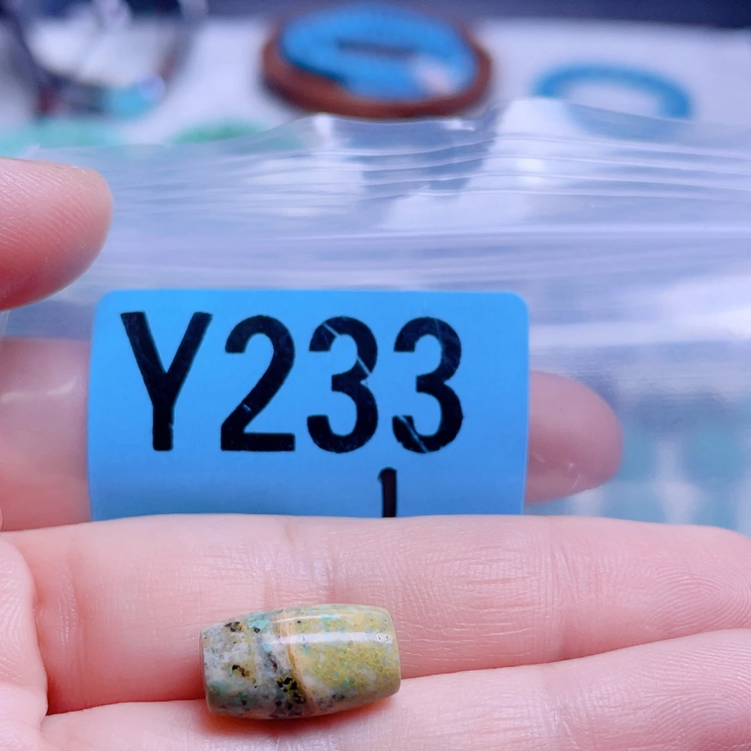 十堰原生态绿石头特色手工配饰