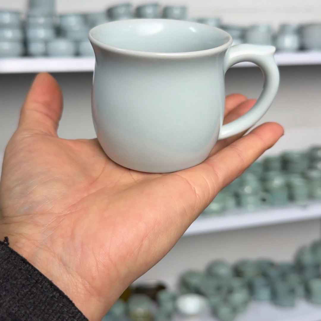 陶摆件汝瓷月白咖啡杯