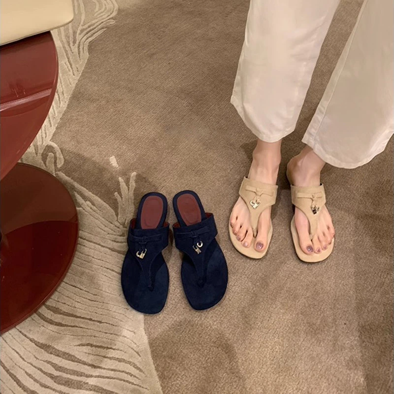 【DR轻奢款】牛皮版~真皮复古金属锁扣夹趾人字拖鞋百搭平底一脚