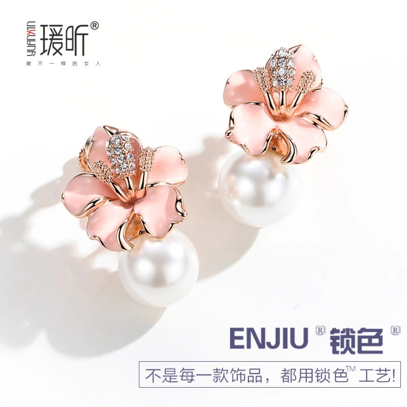 铜合金耳饰 高级感圆脸显瘦耳夹无耳洞女气质银针耳钉简约耳环性