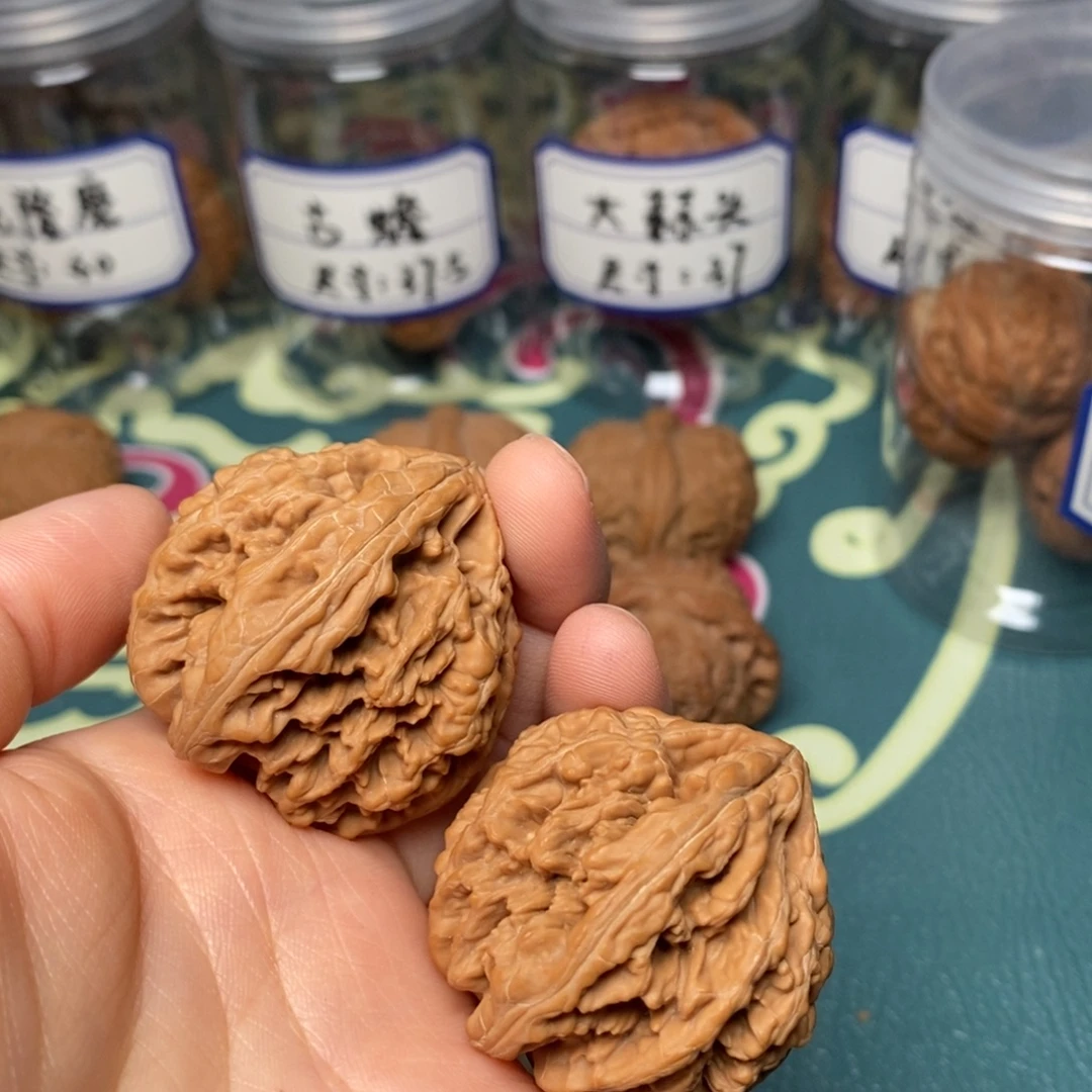 小****核桃39尺全品圣火令