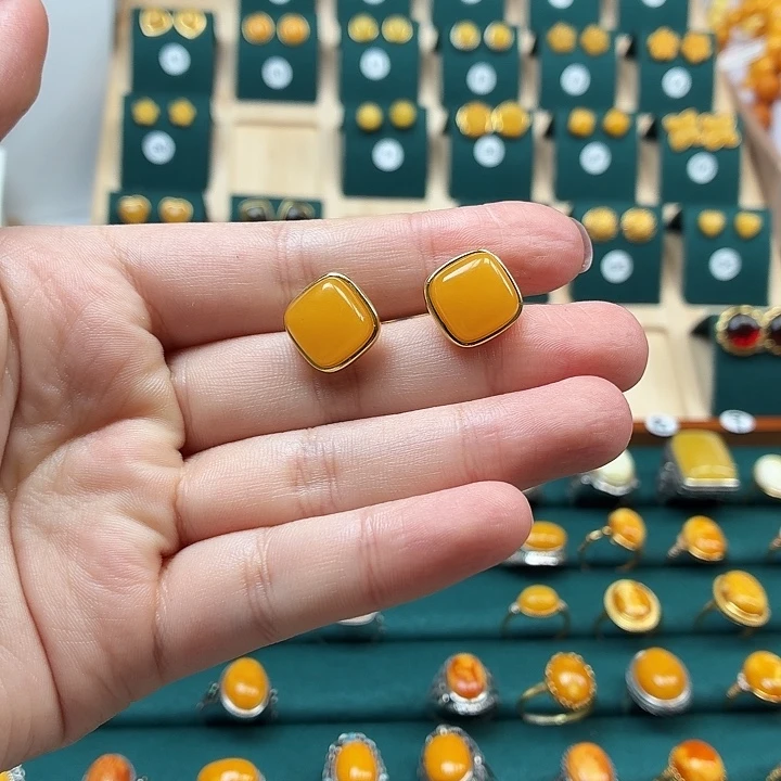 琥珀银S925镶嵌耳饰