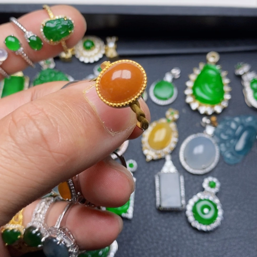 翡翠戒指银S925镶嵌戒指