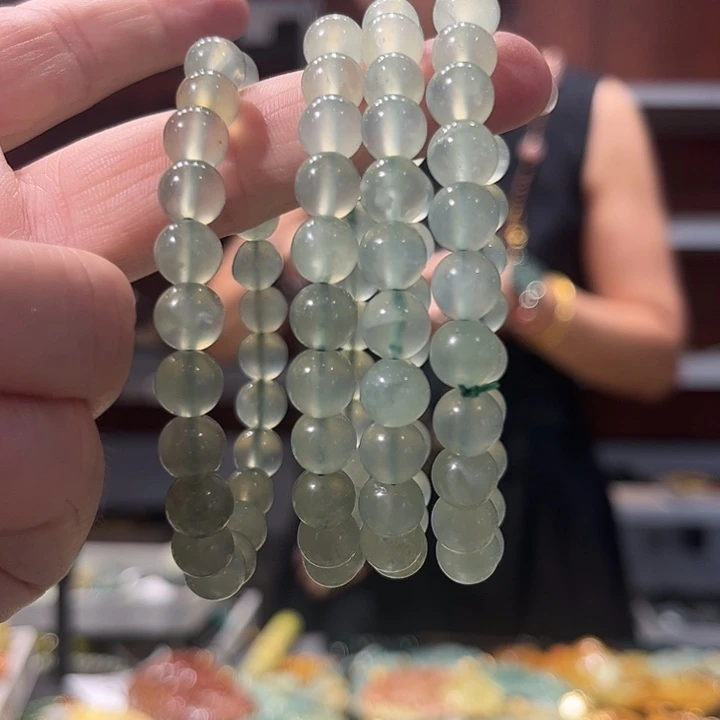 岫玉未镶嵌毛衣链