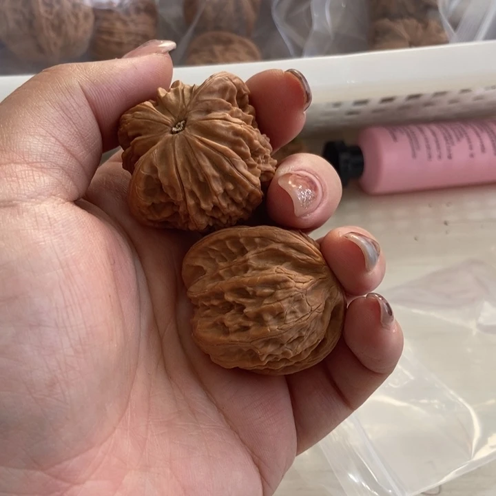 吊坠文玩核桃磨盘瑕疵