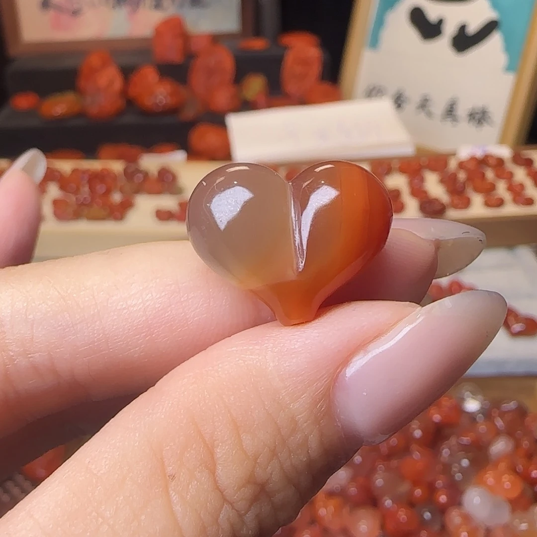 欢****南红玛瑙未镶嵌吊坠(不含链)
