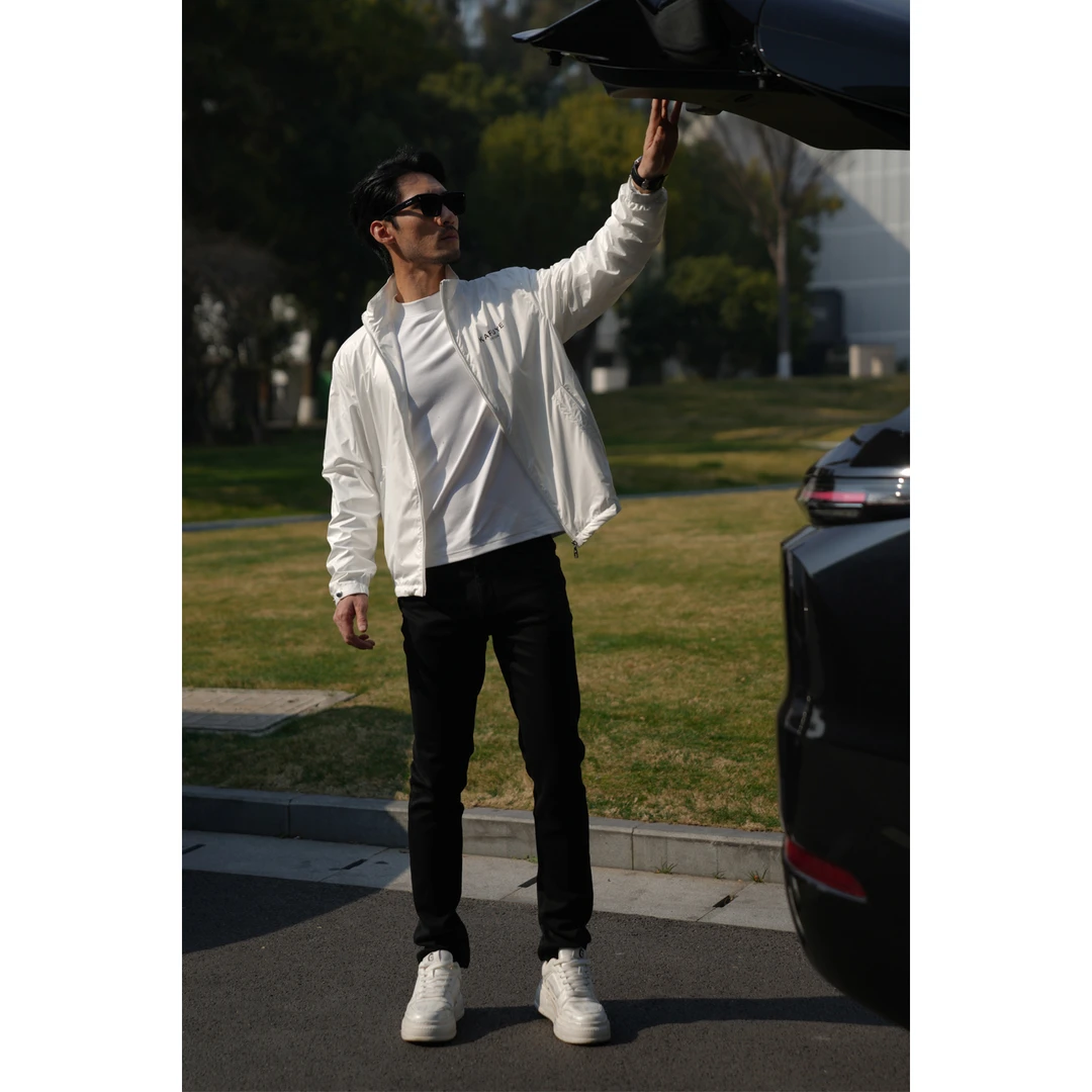时尚户外夹克方领立领高级感男士轻薄款外套休闲透气防风25W8881