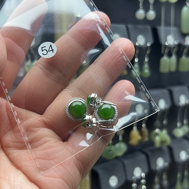 和田玉（碧玉）耳饰银S925镶嵌方****）