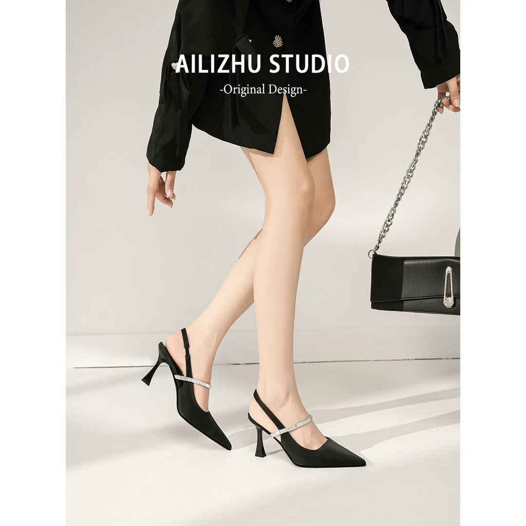 黑色尖头水钻高跟鞋女夏季2025新款细跟单鞋配裙子法式包头凉鞋女