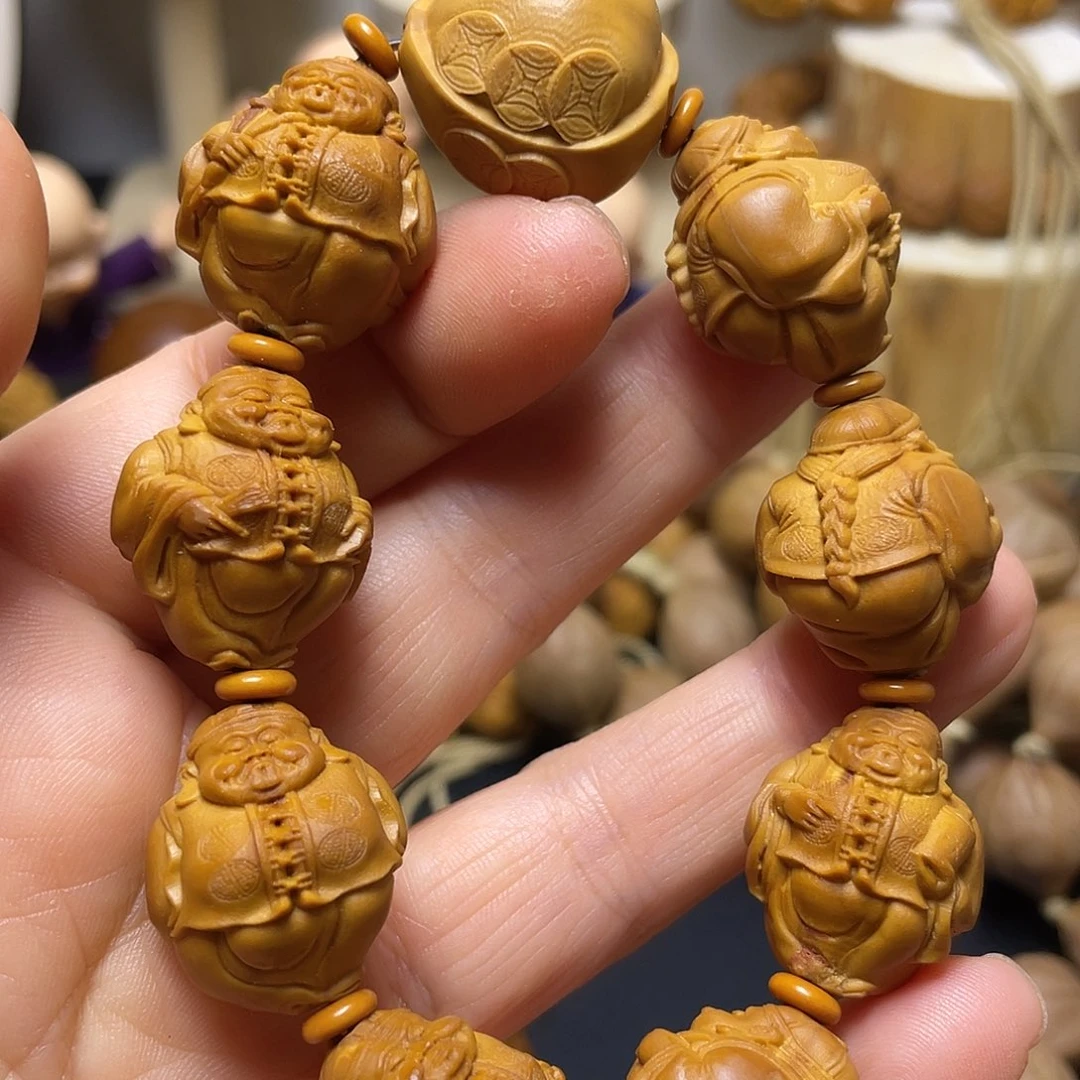 手串橄榄核wryuiii