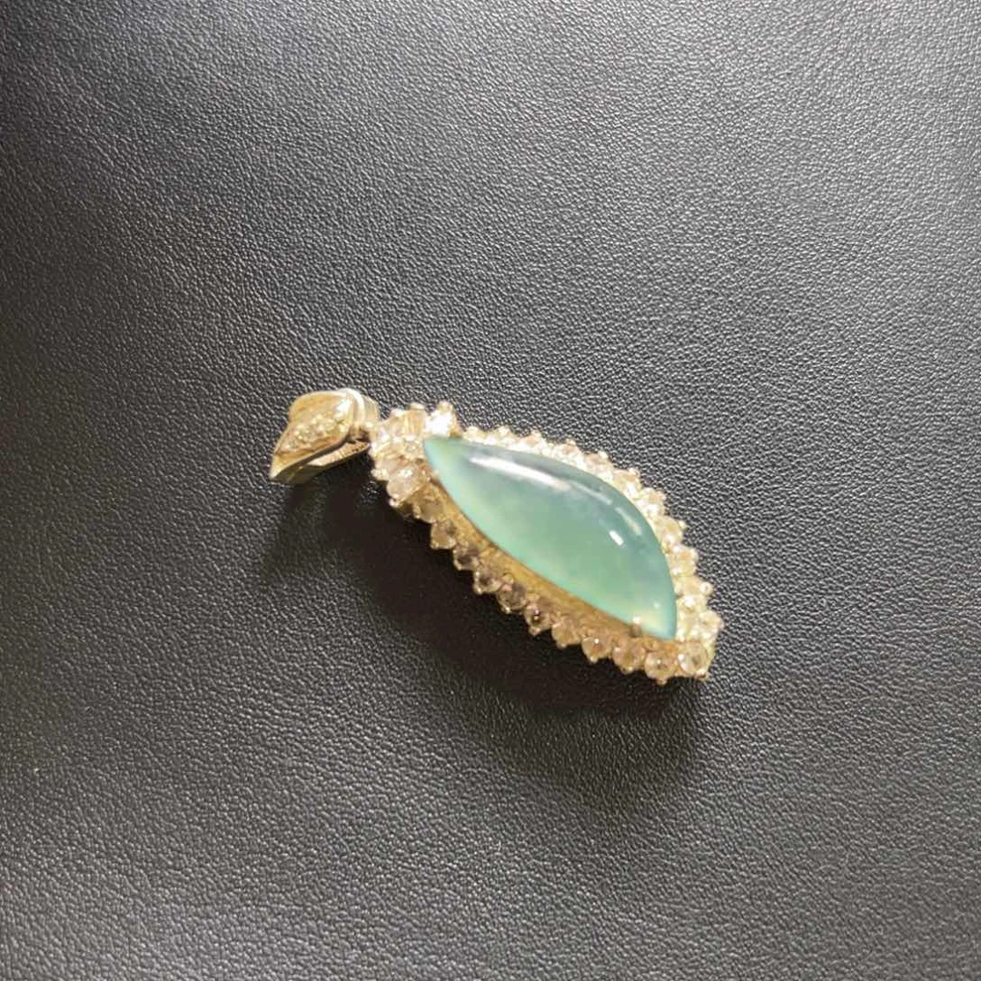 定制翡翠未镶嵌冰蓝（不带戒托）