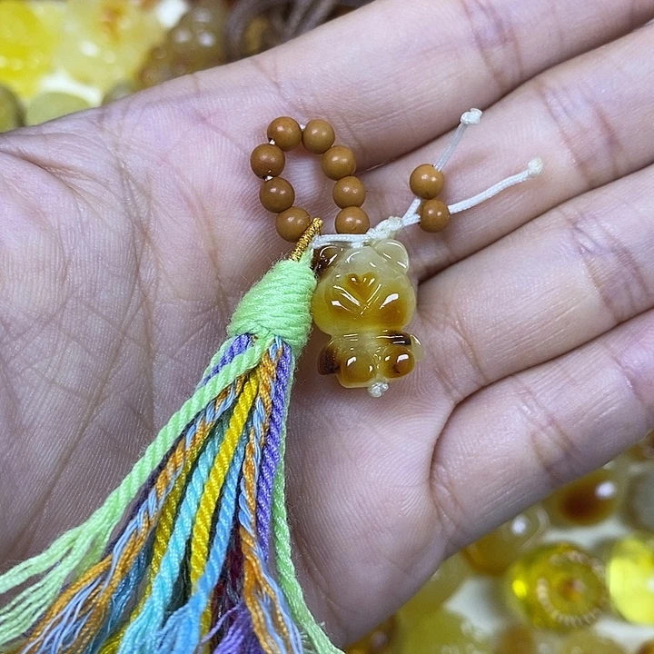 吊坠橄榄核福利小熊提溜