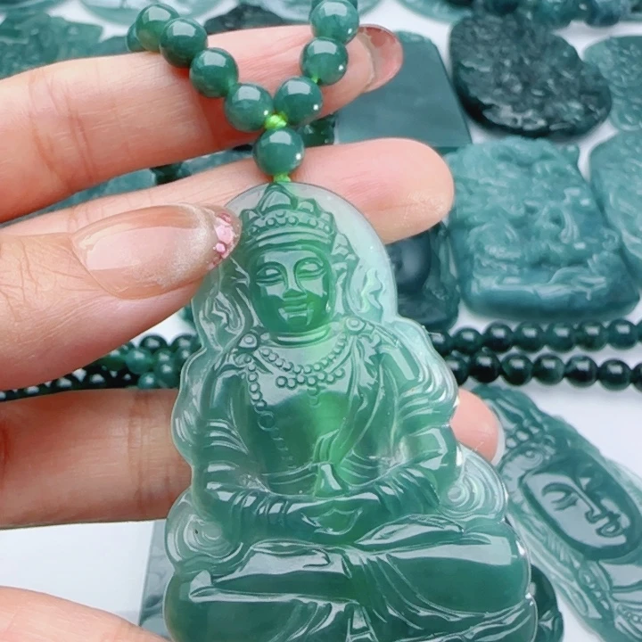 翡翠未镶嵌颈饰多样性发货天然A货翡翠