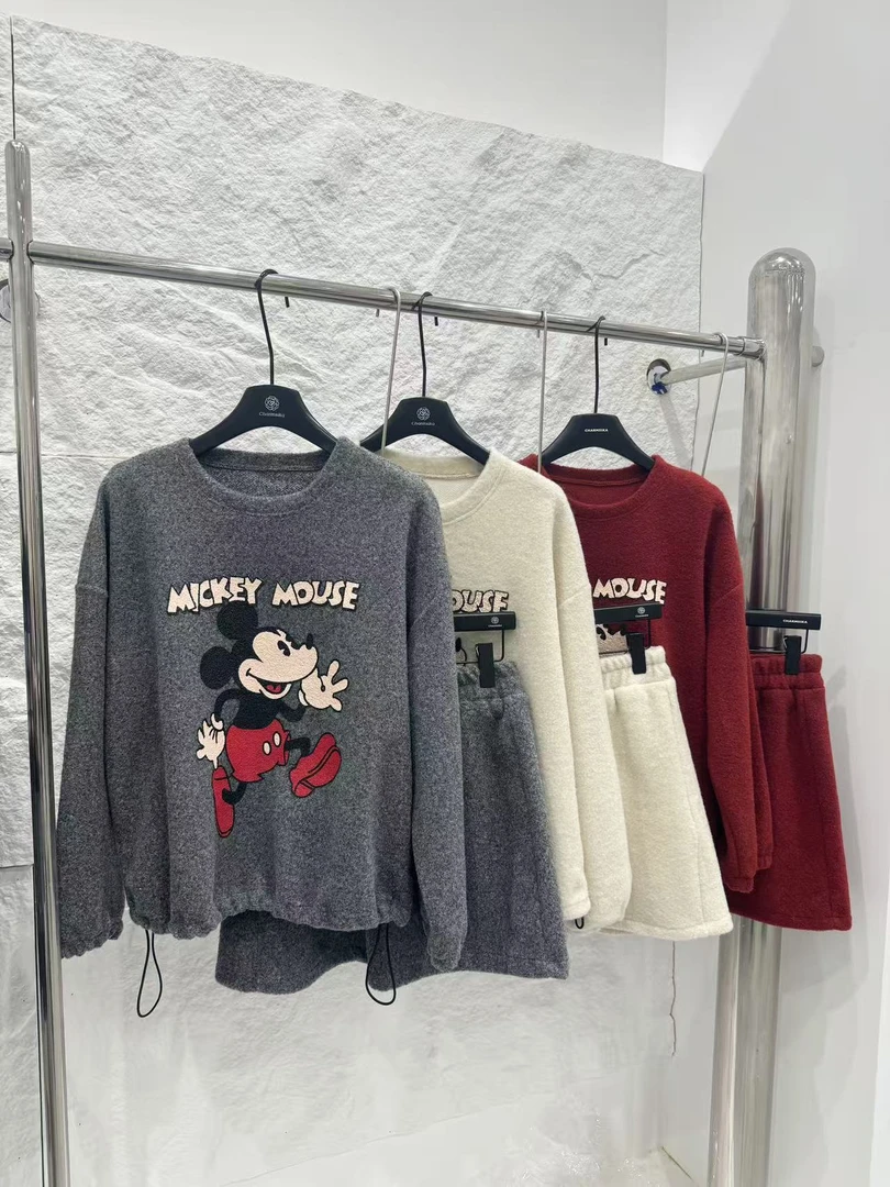 8952-韩系卡通米奇甜美休闲风时尚套装慵懒风套装百搭宽松圆领