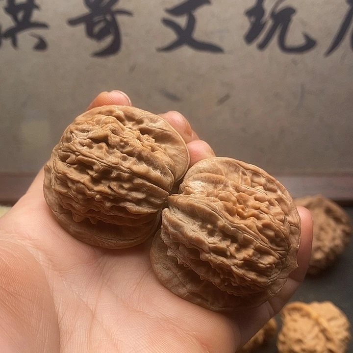 文玩核桃吊坠四座楼