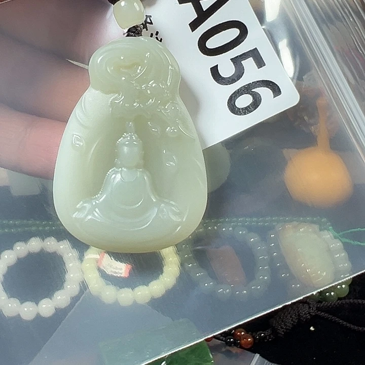 未镶嵌和田玉挂件