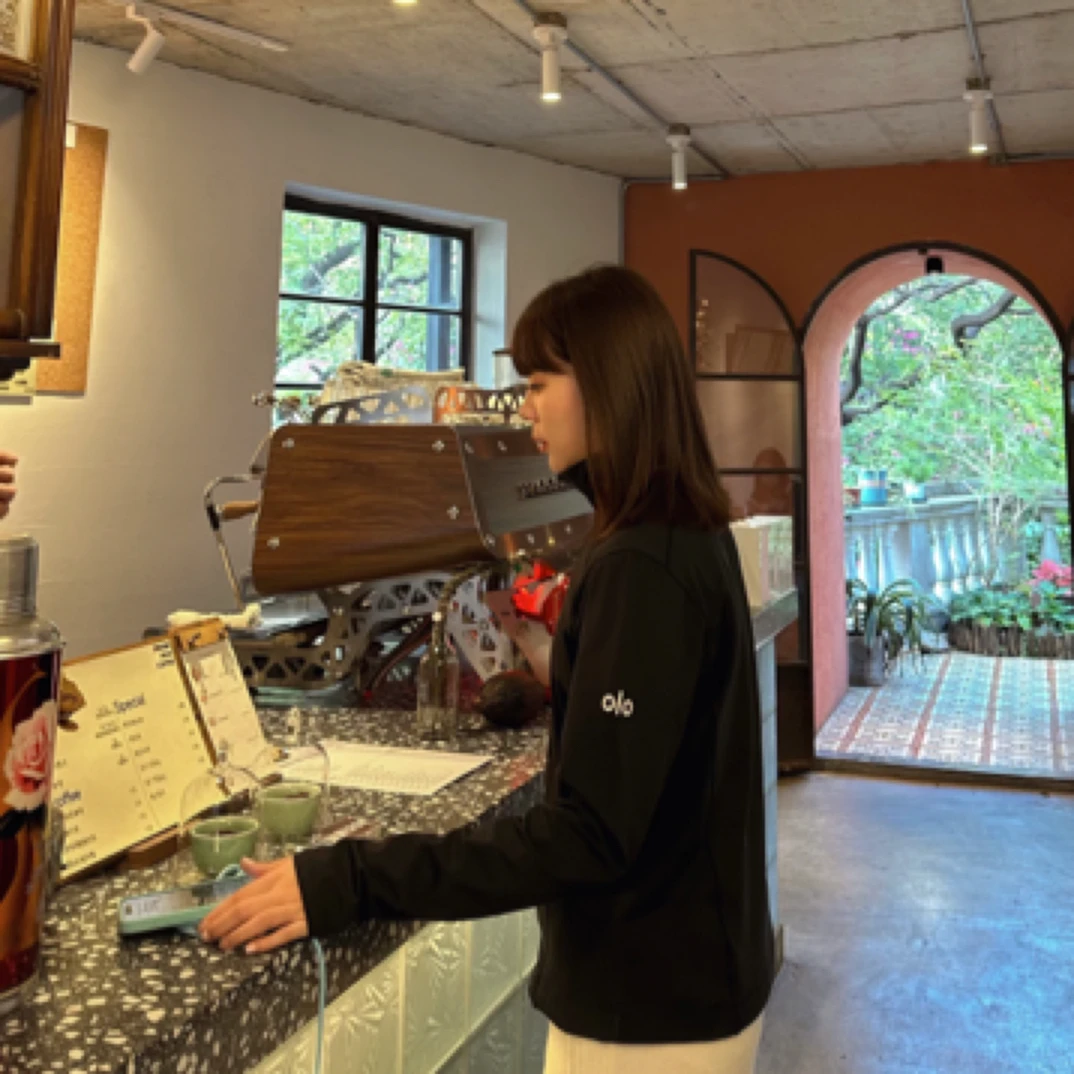 8317#【夜行者】亲肤半拉链长袖衫