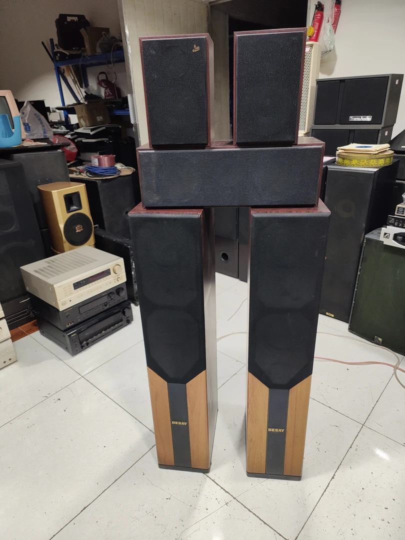 9新  二手 DESAY家庭影院五件套，成色如图（出声，不带线材）