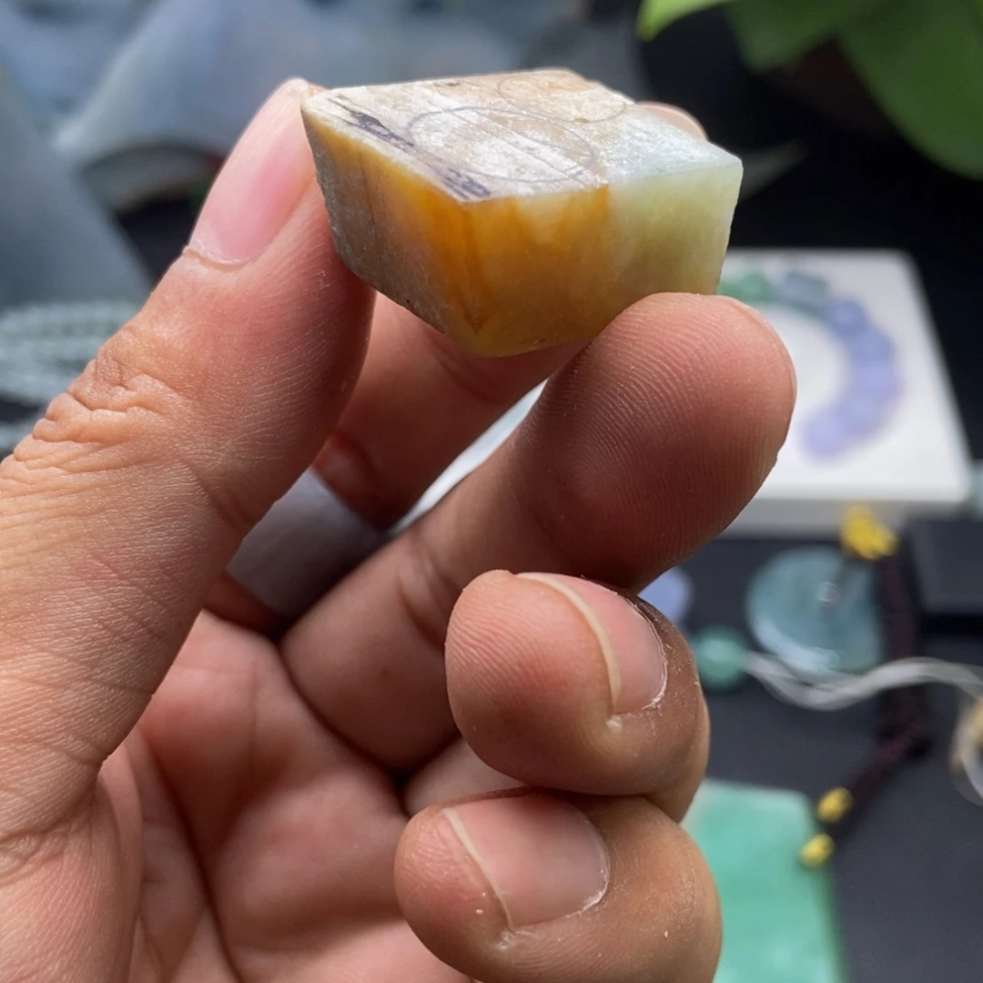定制翡翠未镶嵌定制